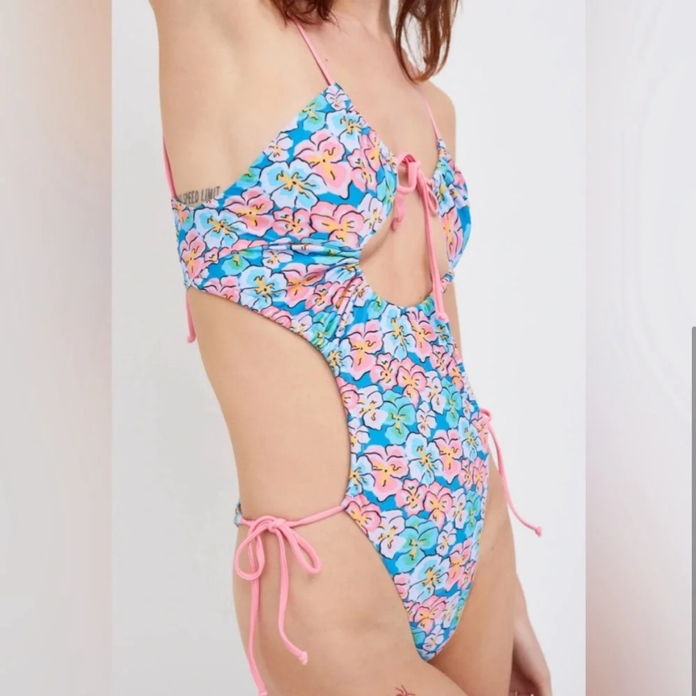 For Love And Lemons Swim - Picture 2 of 3